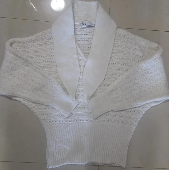 Zara Elegant Ecru Sweater with Scarf, Sz S - Picture 5 of 5